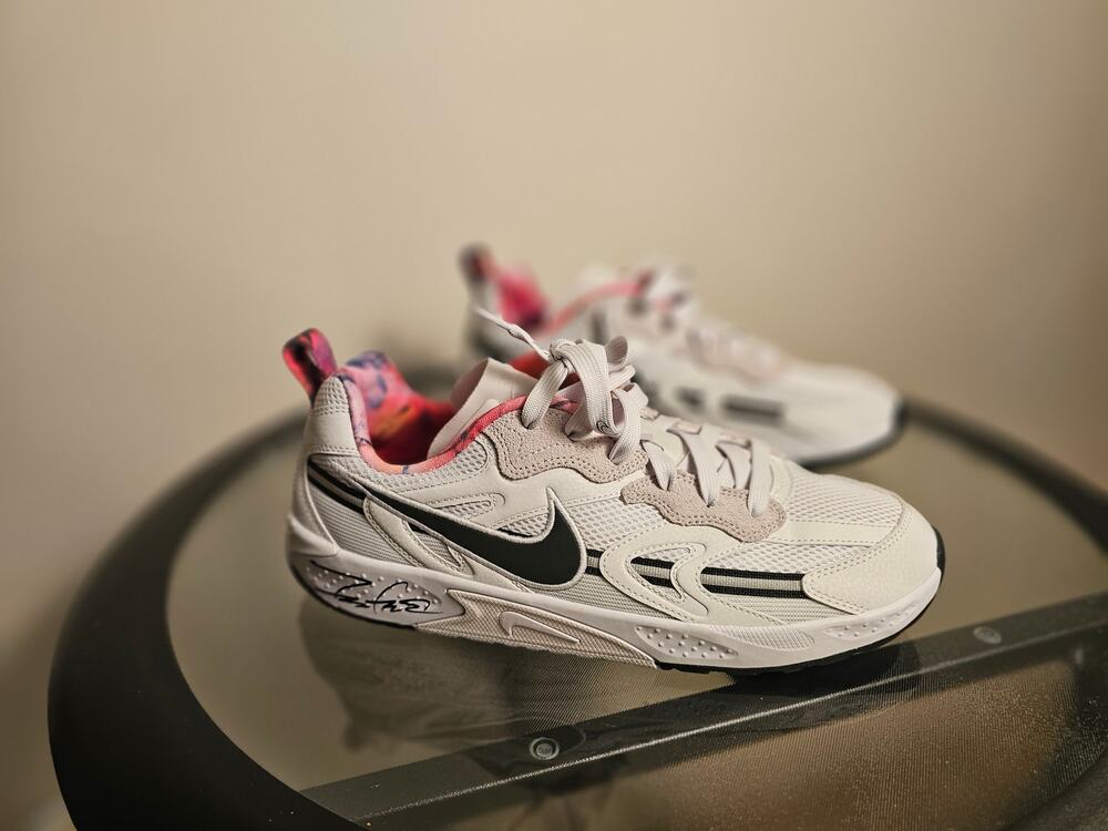 NEW Futura x Nike Jam 'Olympic'
